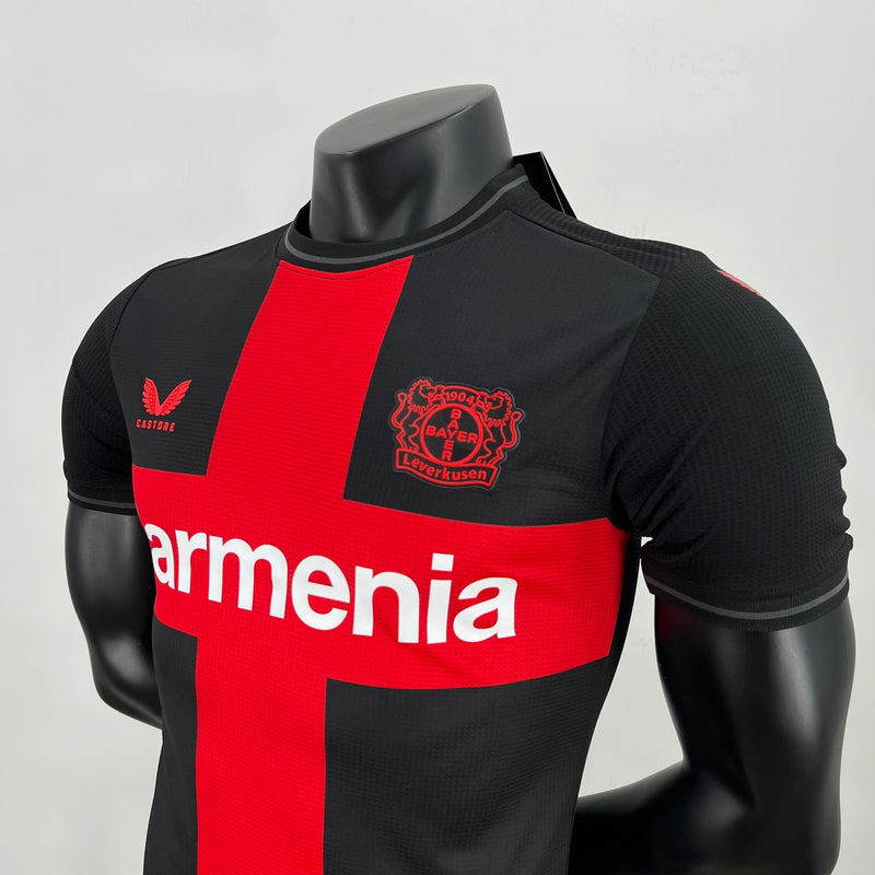 Camisa Bayern Leverkusen I 24/25 - Vermelha e Preta - Masculino Jogador